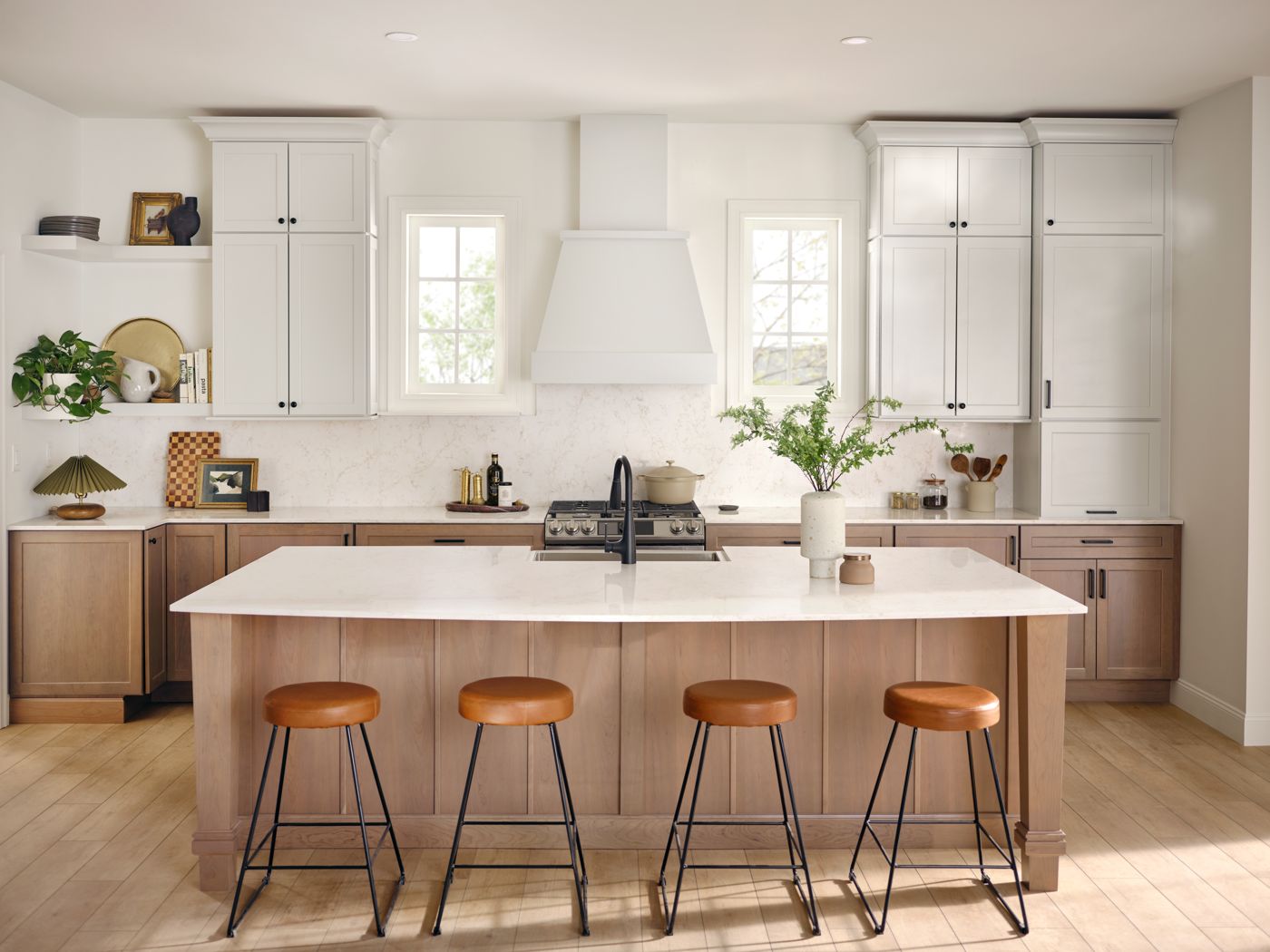 Diamond Kitchen (Kitchen / Quartz)
