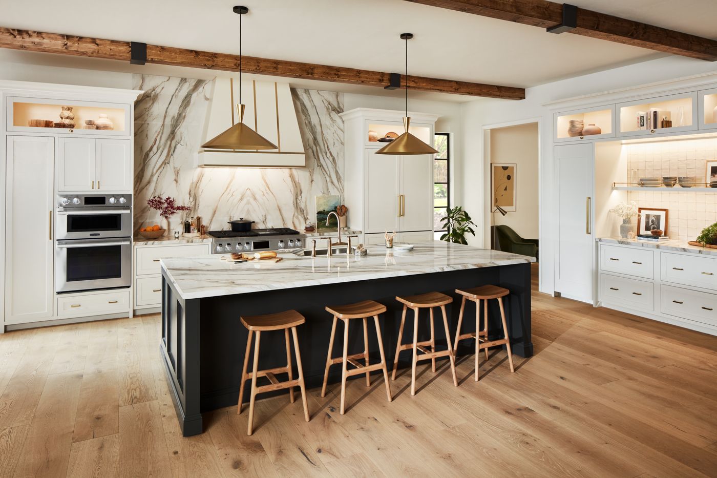 Calacatta Great Room (Kitchen / Porcelain)